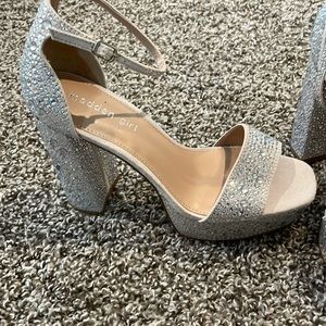 Brand new madden girl heel! NEVER WORN